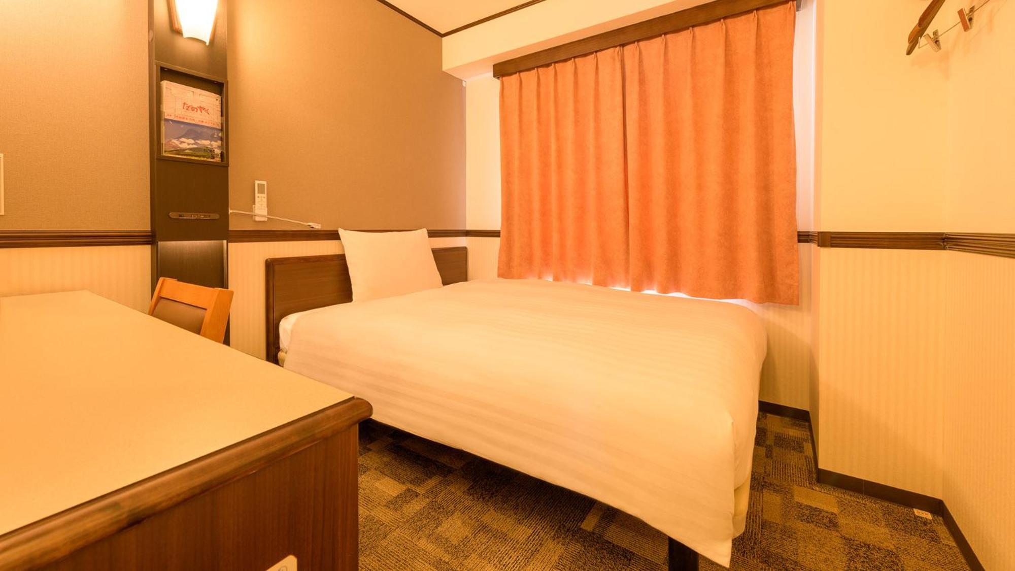 Toyoko Inn Toyama-Eki Shinkansen-Guchi No.2 Habitación foto