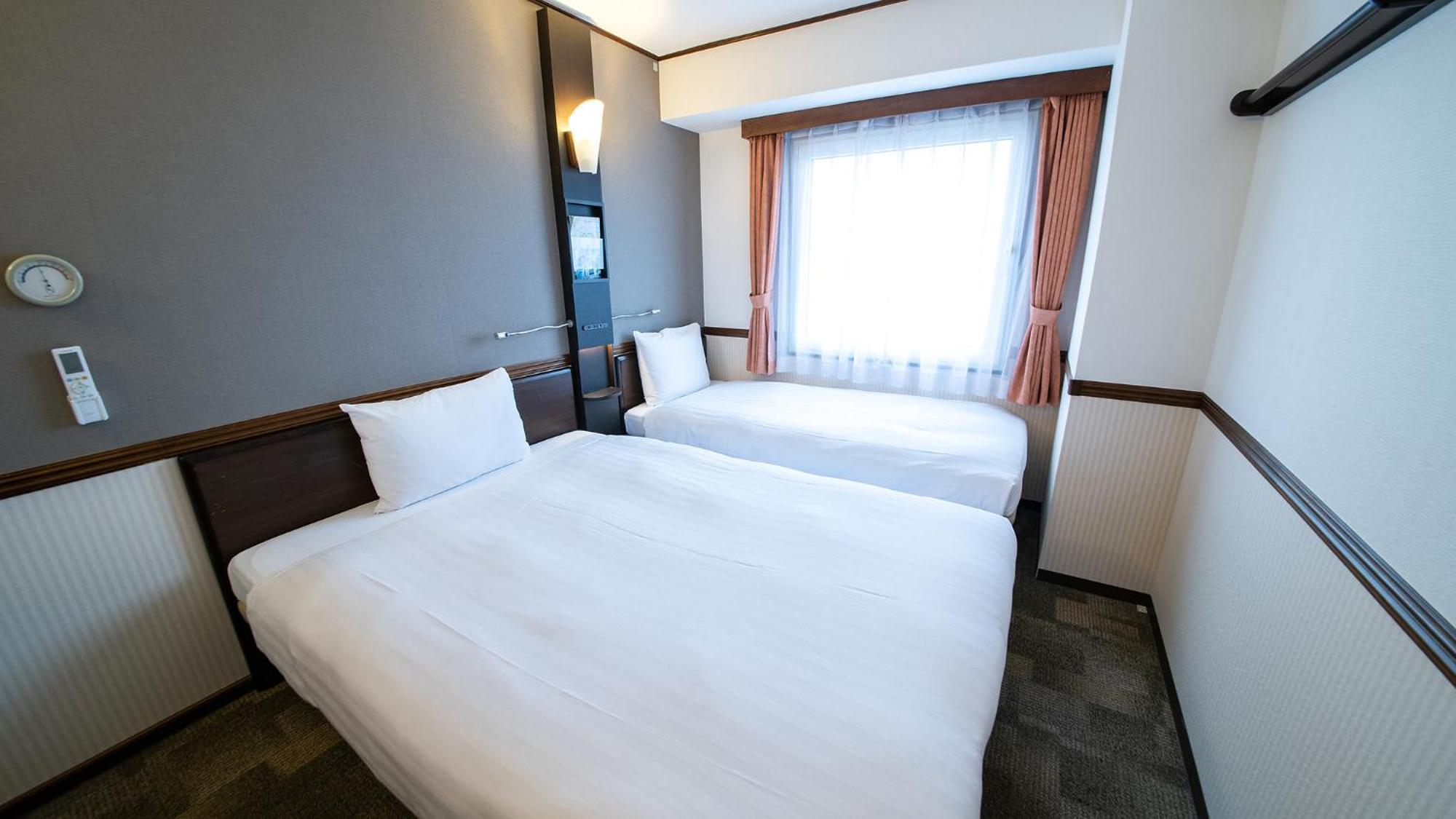 Toyoko Inn Toyama-Eki Shinkansen-Guchi No.2 Habitación foto