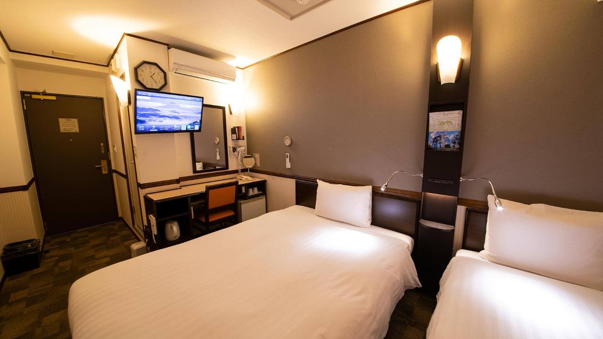 Toyoko Inn Toyama-Eki Shinkansen-Guchi No.2 Habitación foto
